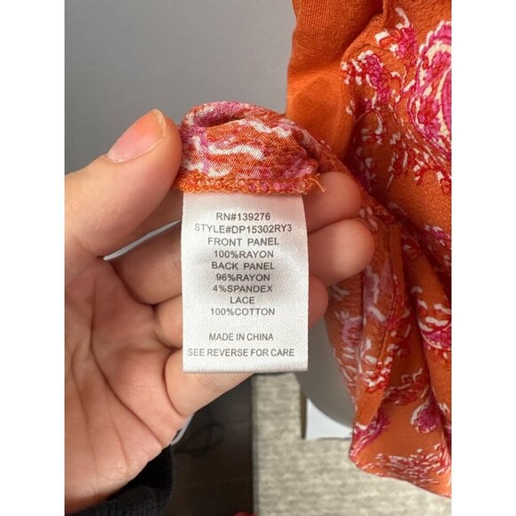 Daniel Rainn Petite Small Sleeveless Top With Lace Trim & Keyhole Neckline - Picture 4 of 6